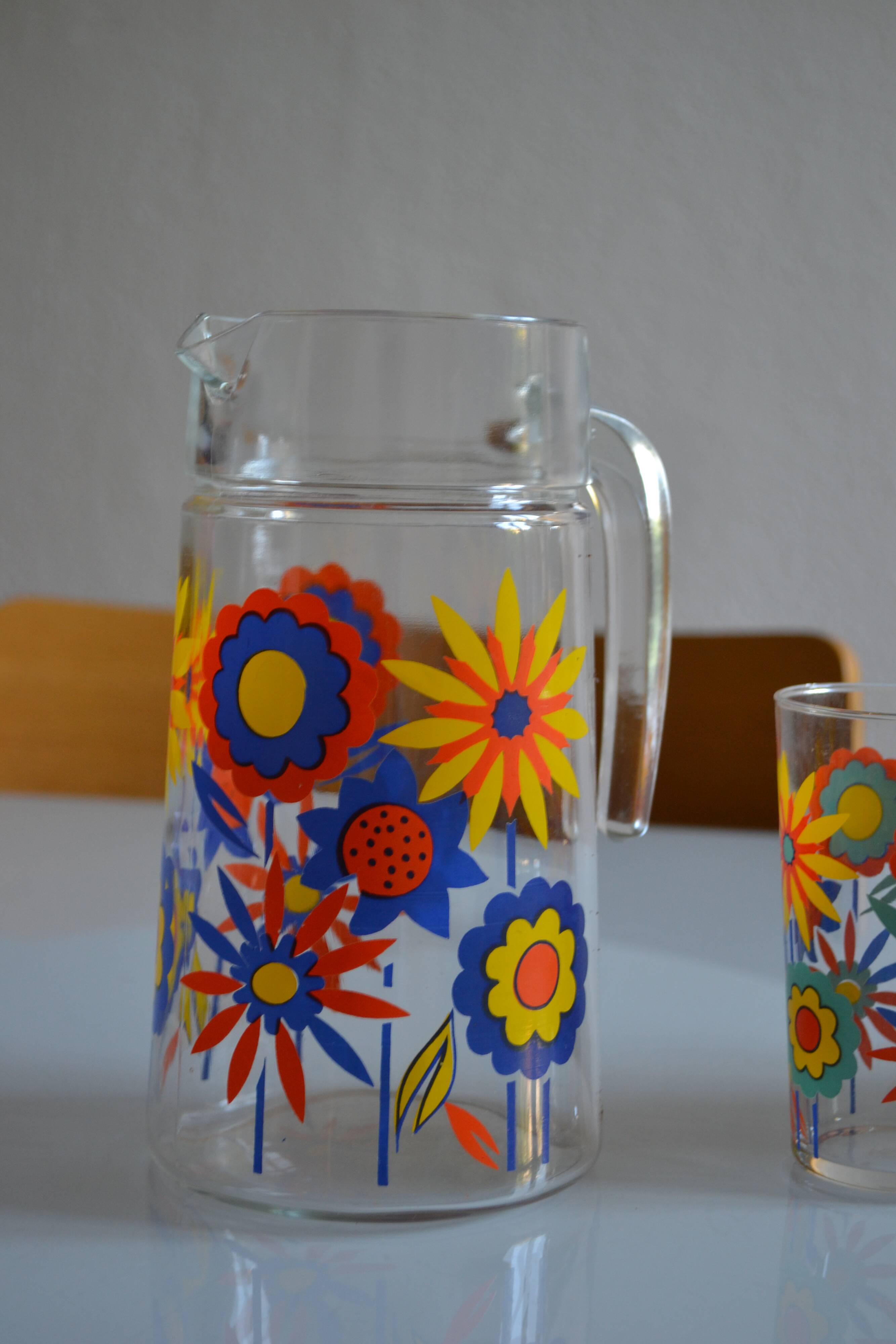 1970s orangeade service with orange flowers, 1 carafe + 3 glasses.