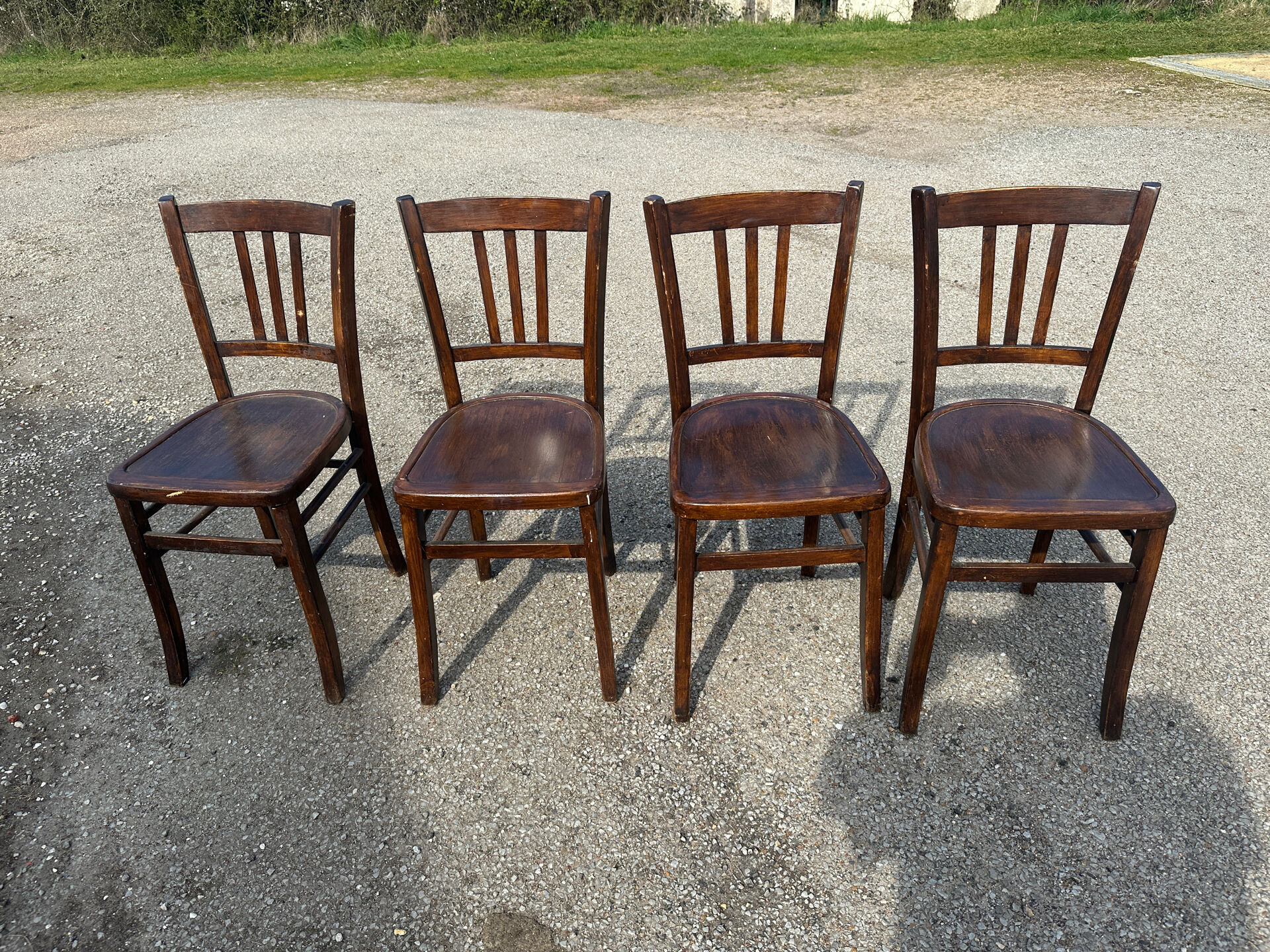 Set of 4 Luterna wooden bistro chairs