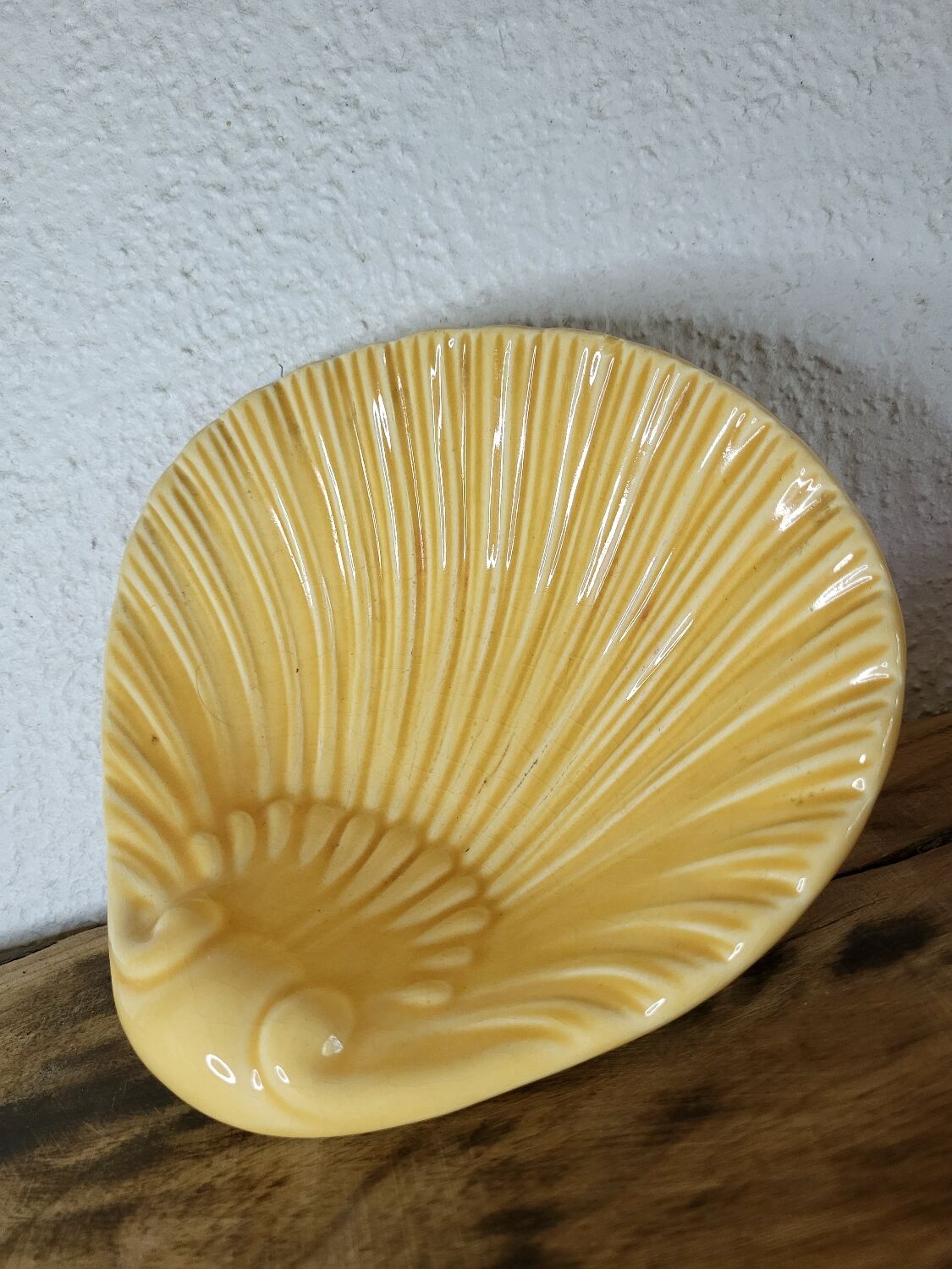 Empty shell pocket