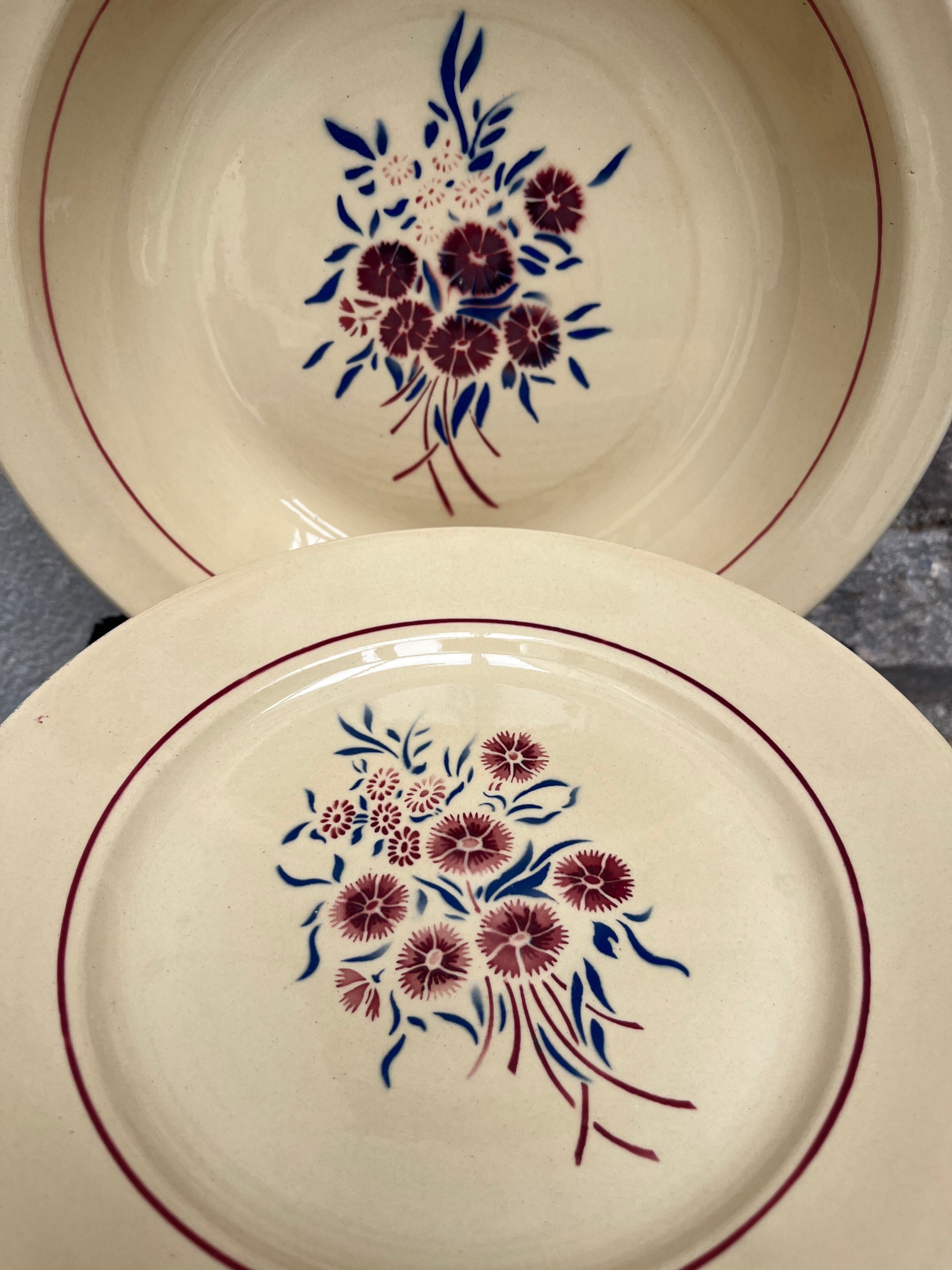 Set 12 assiettes plates « œillets » et plat Badonviller