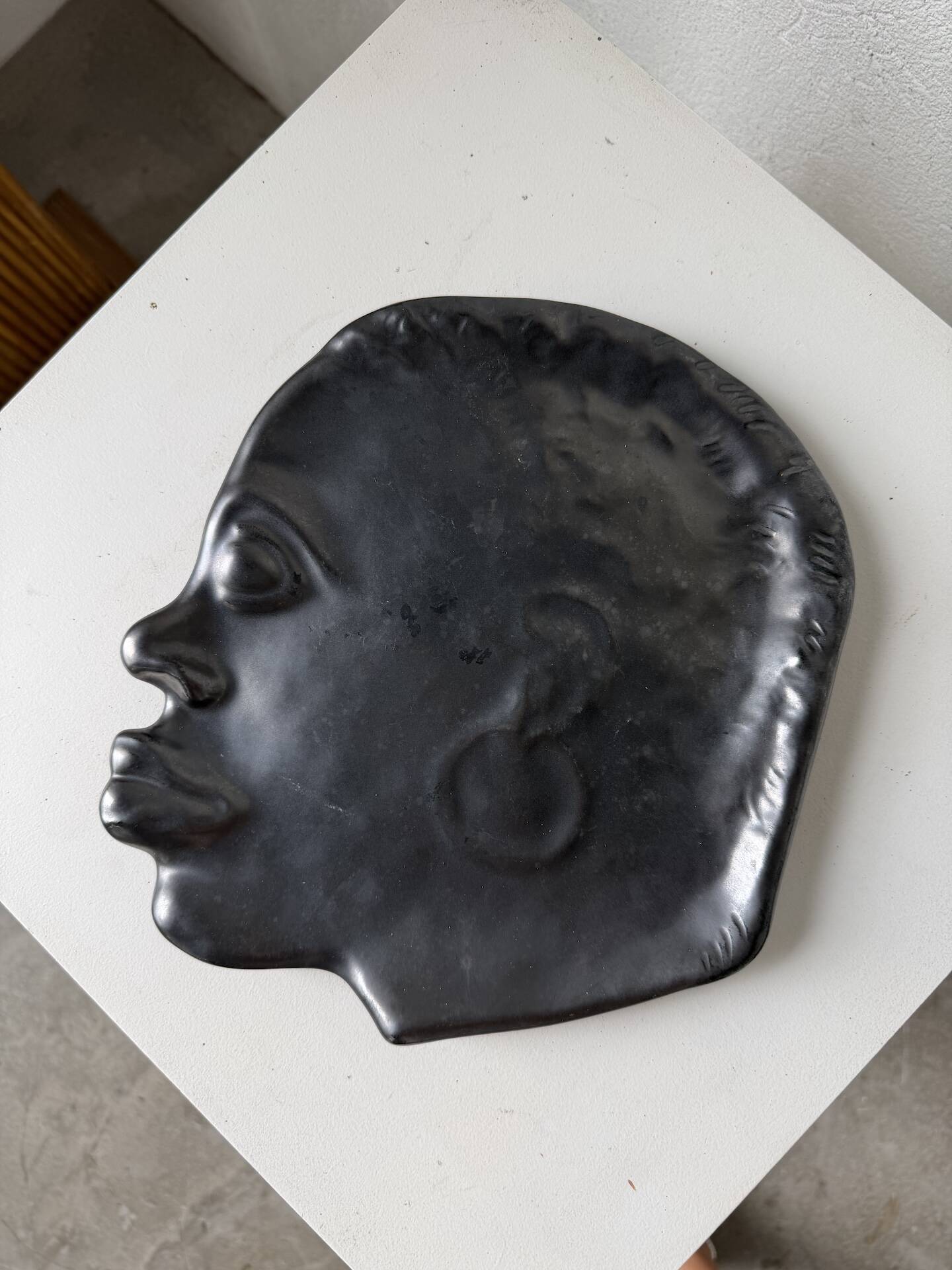 Assiette céramique visage 1950 GAM