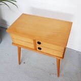 Vintage compass feet sewing worker