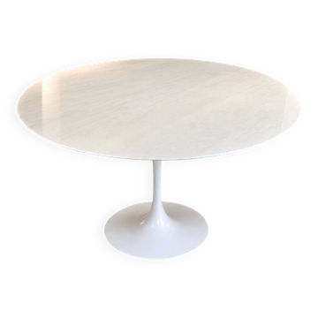 Vintage Carrara marble Tulip table - Knoll