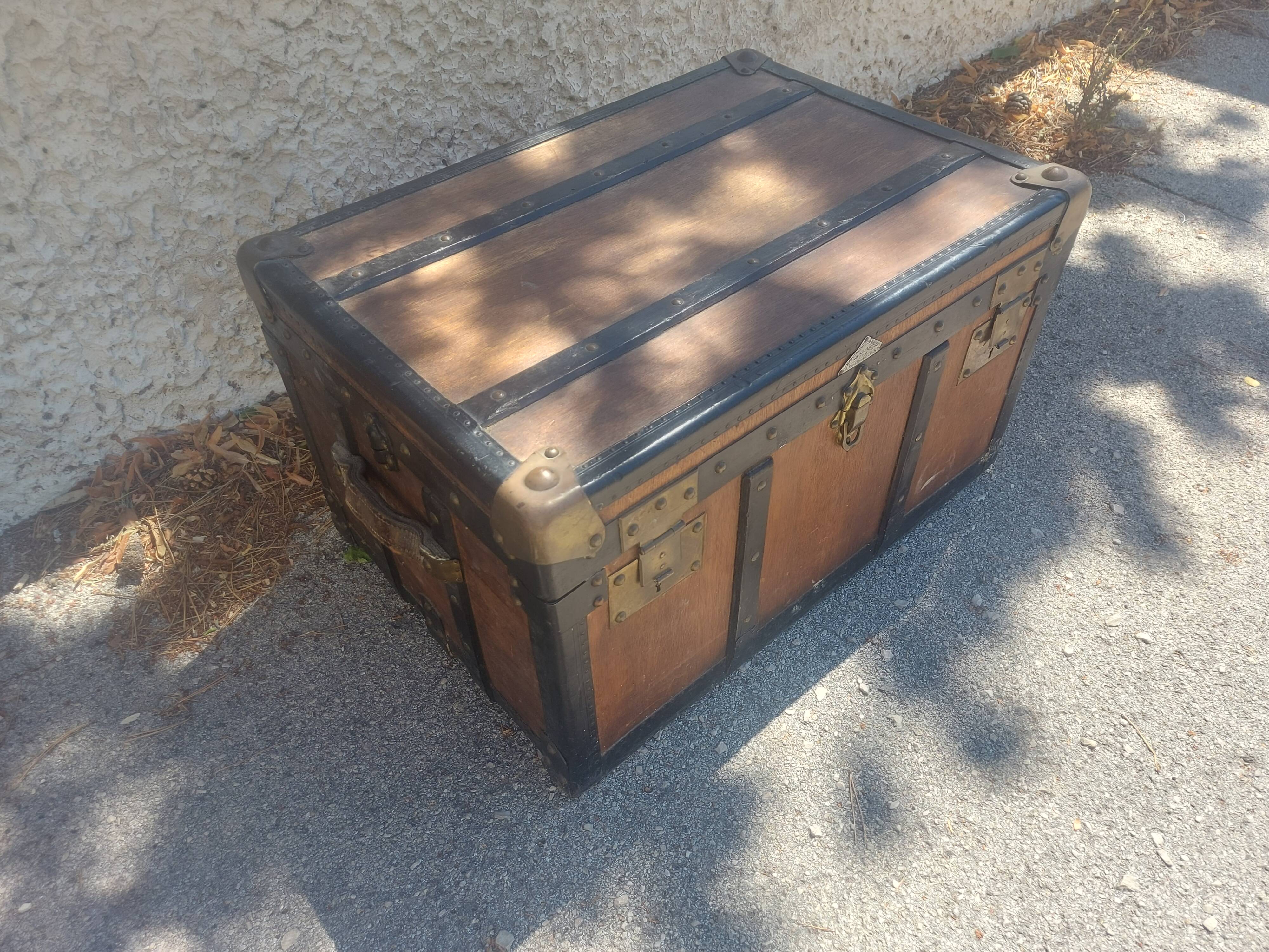 Old travel trunk , Malard trunk factory , Paris