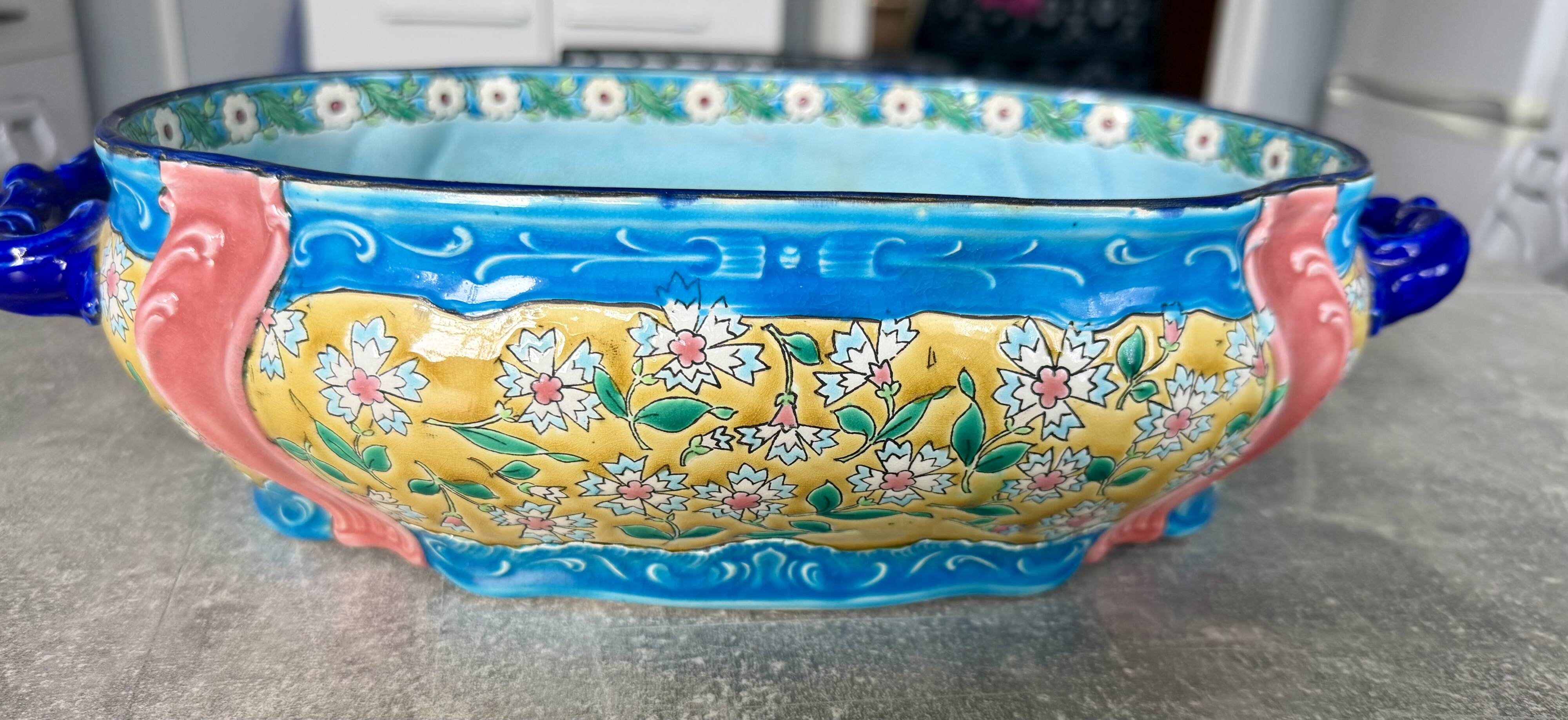 Fruit bowl enamelled by Longwy around 1880