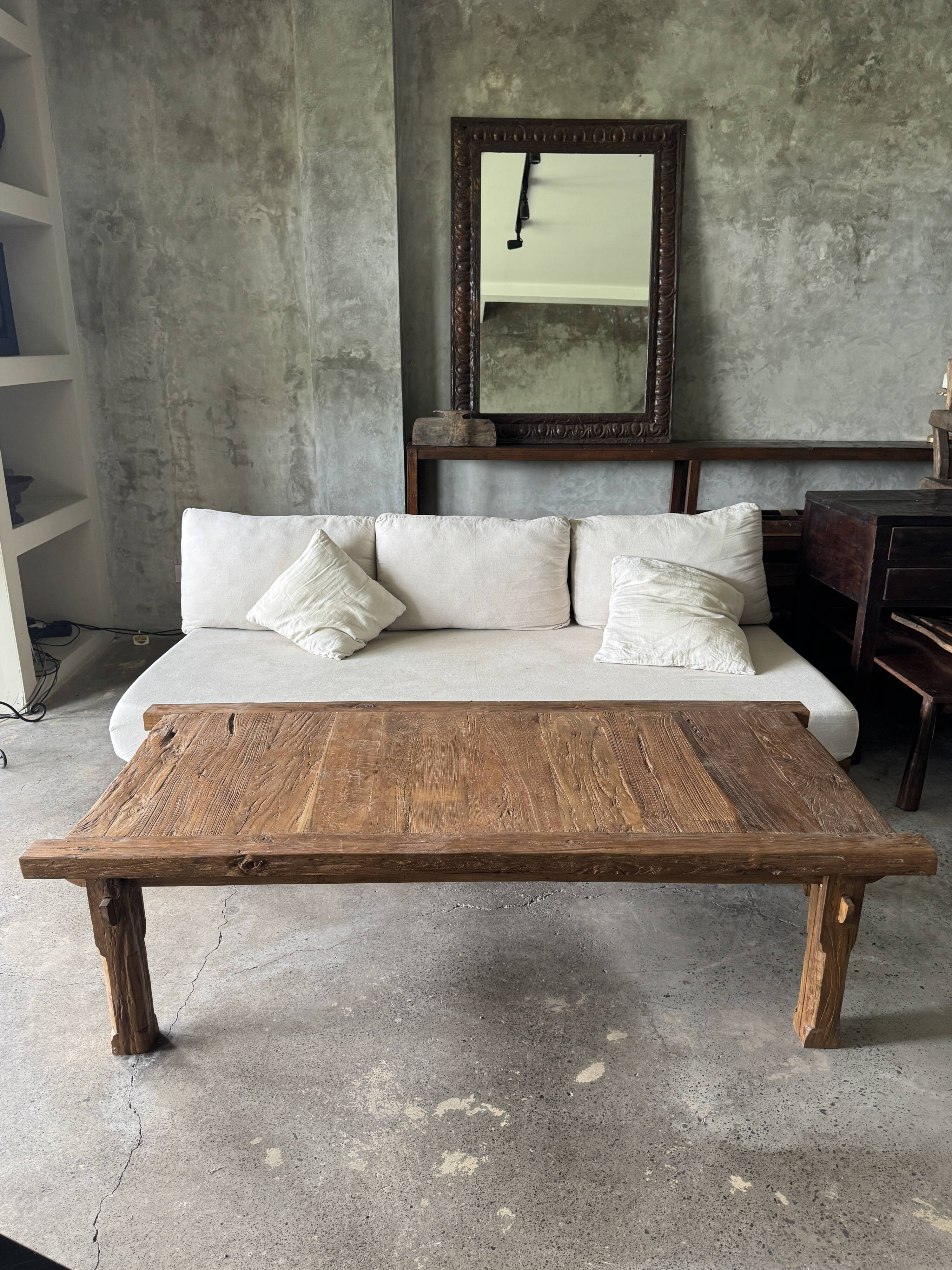 Large upcycled golden teak coffee table L1m60 W70 H45