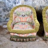 Paire de fauteuils Napoléon III en tissu Etro, France, fin XIXe