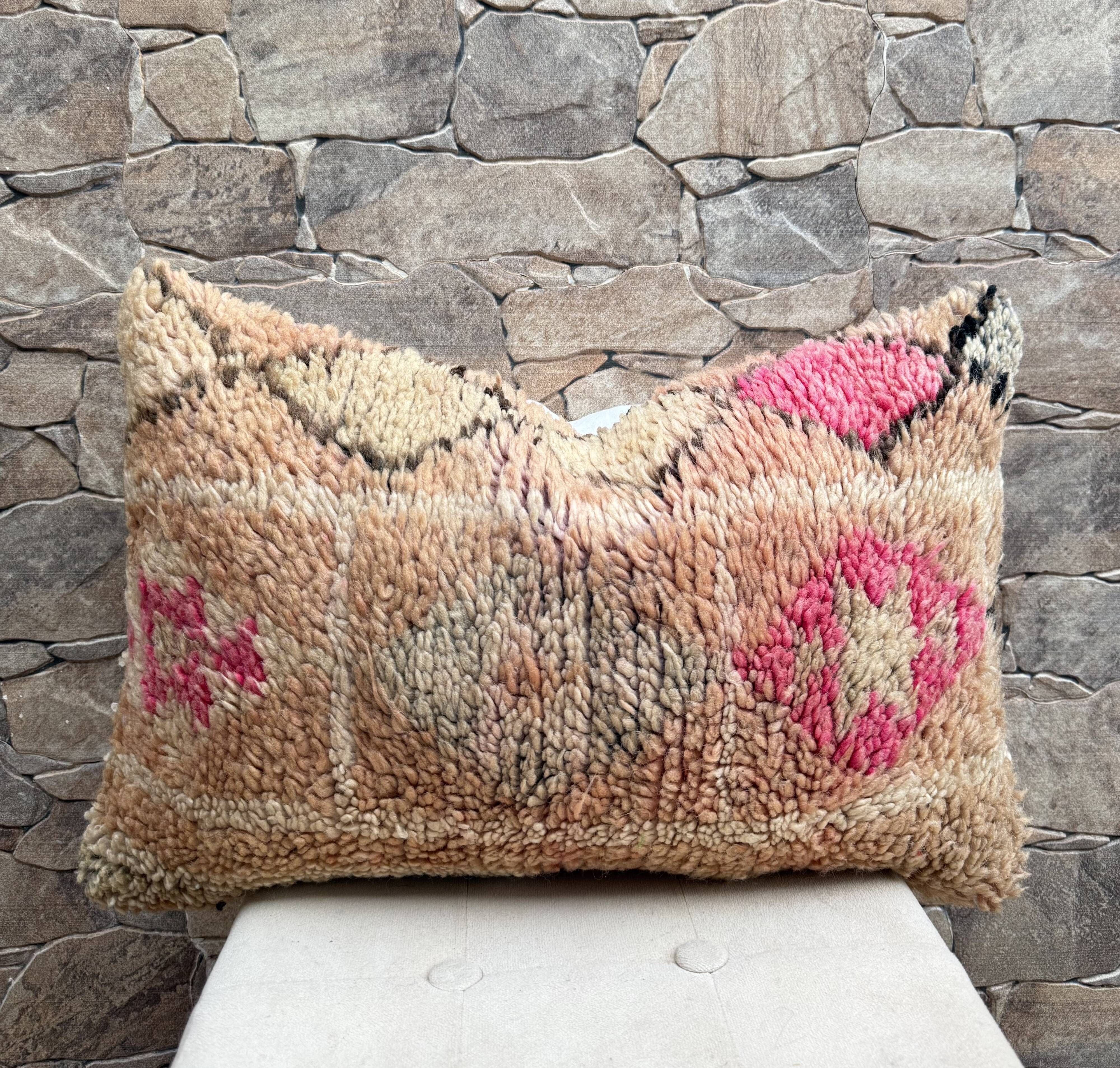 Vintage Berber wool cushion cover