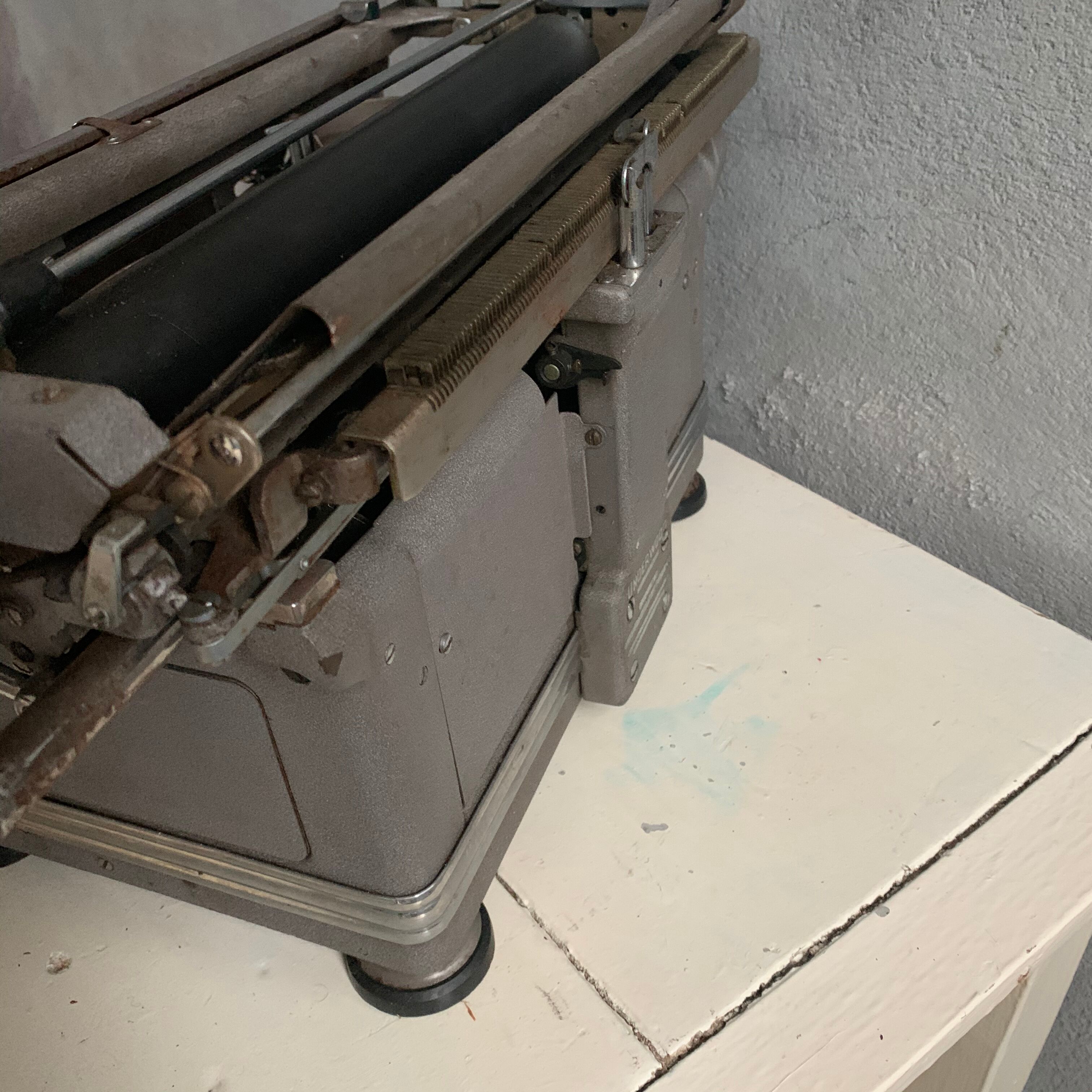 Underwood metal typewriter - 1940