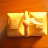 Saliere & pepper in bakelite