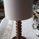 Lampe ancienne en bois sculpté