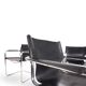 Ensemble de 4 chaises visiteur Matteo Grassi en cuir/chrome, chaises cantilever, 1970.