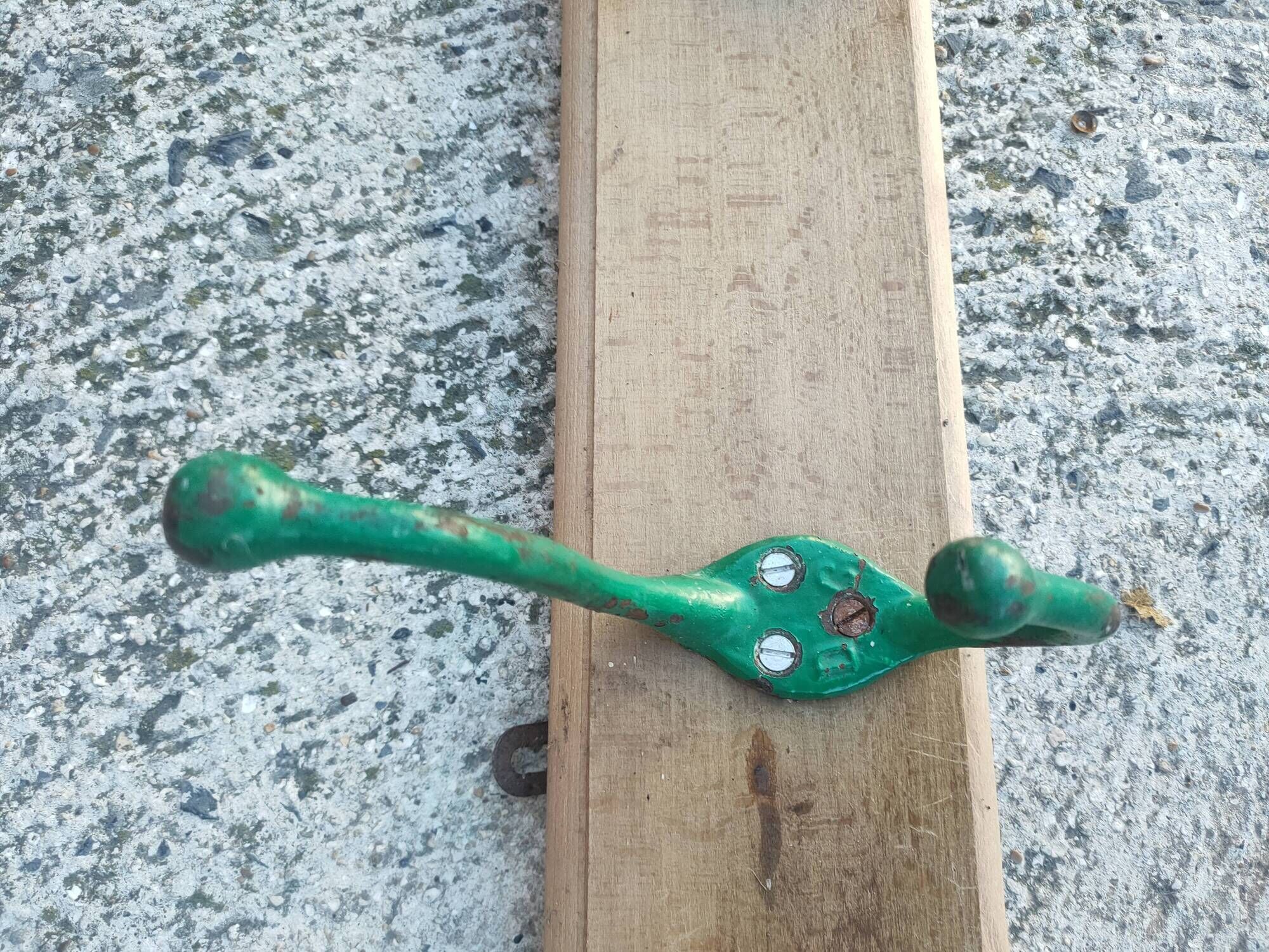 Portemanteau ancien 5 patères
