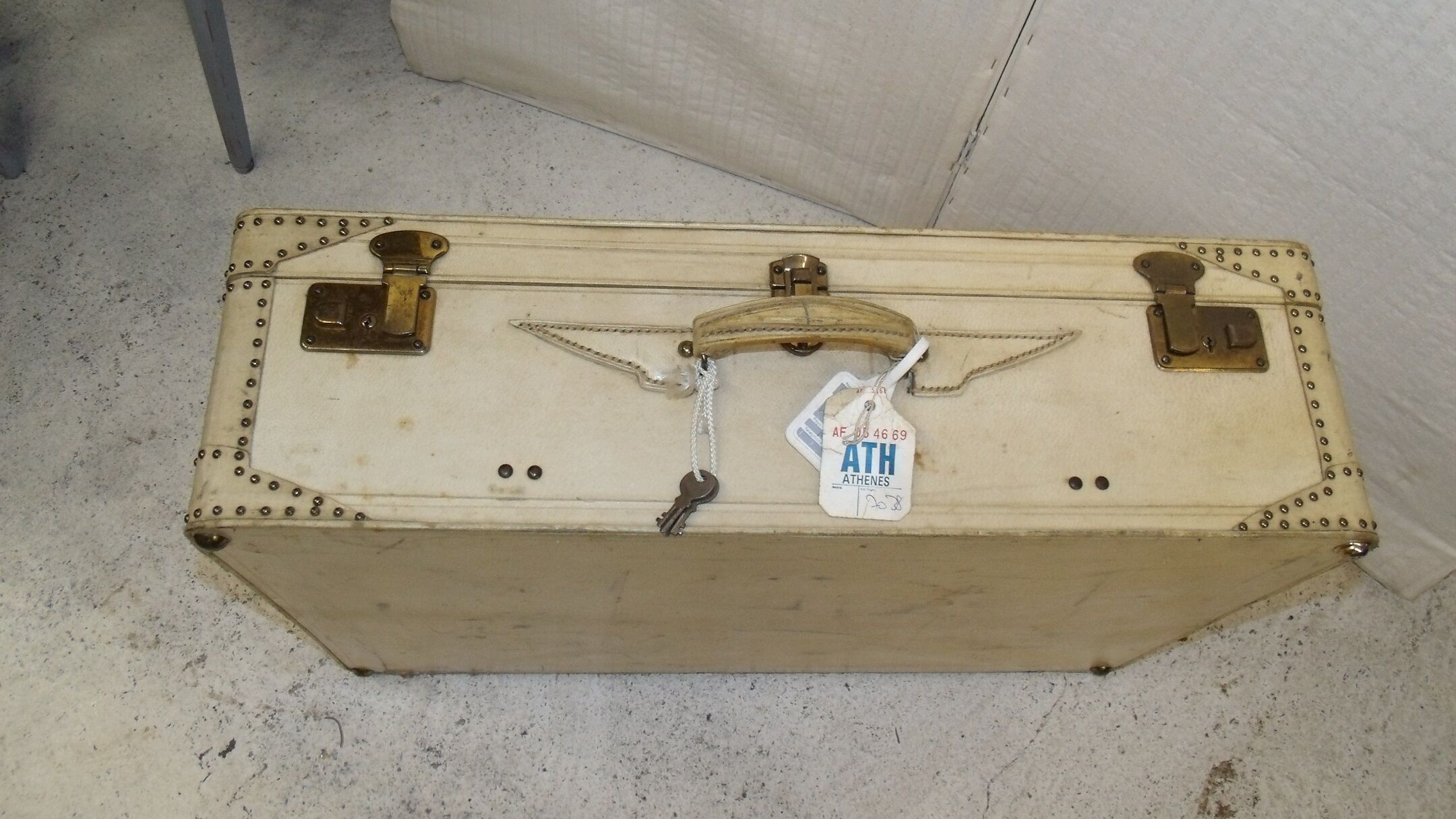 Suitcase parchment and leather 1940/50