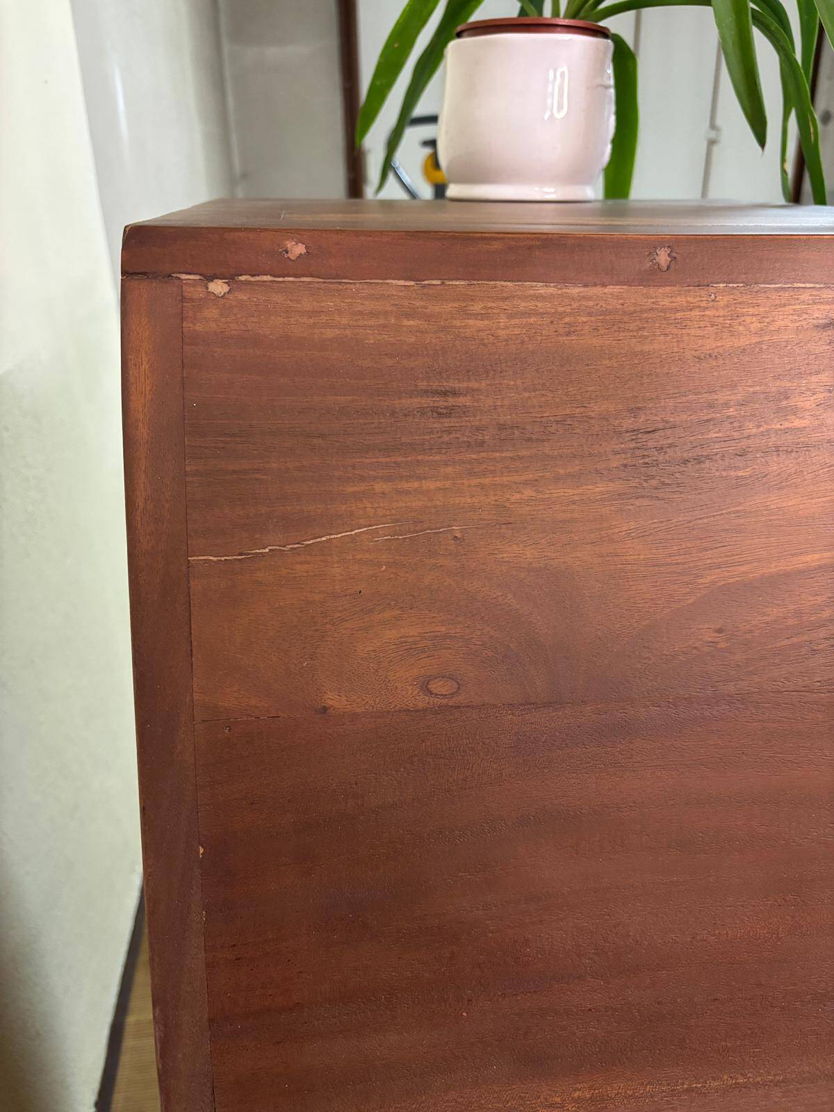Meuble de rangement 12 tiroirs tonneau de vin