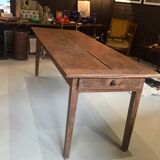 Farm table