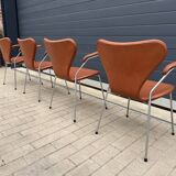 10x armchairs with arms, series 7 Butterfly Fritz Hansen by Arne Jacobsen in Cognac leather, in perfect condition.