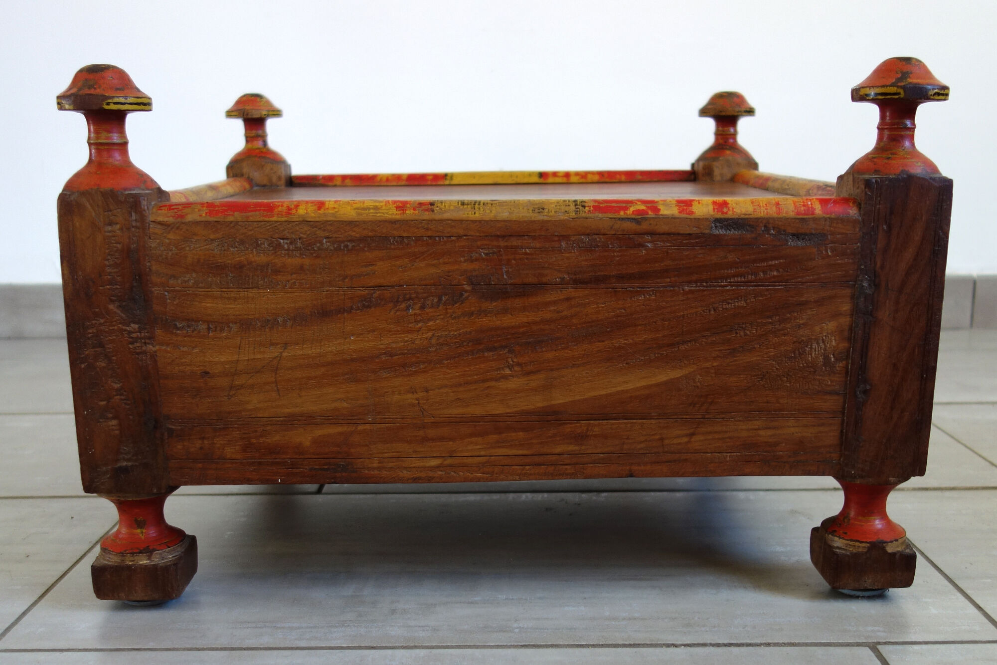 Table à thé d'origine afghane/pakistanaise
