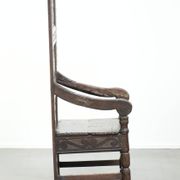Unique 18th-century English oak wainscot chair with amazing woodcarving