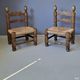 Ensemble de 2 chaises basses avec assise en paille, années 1950.