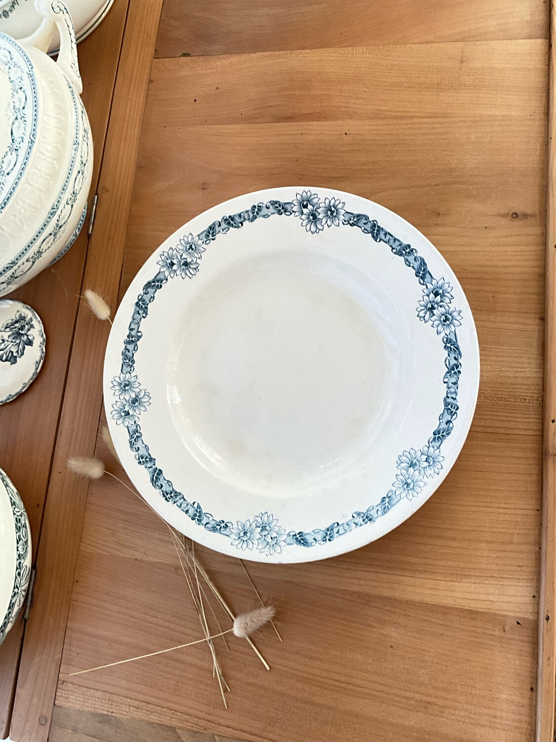 2 plats porcelaine de longchamp
