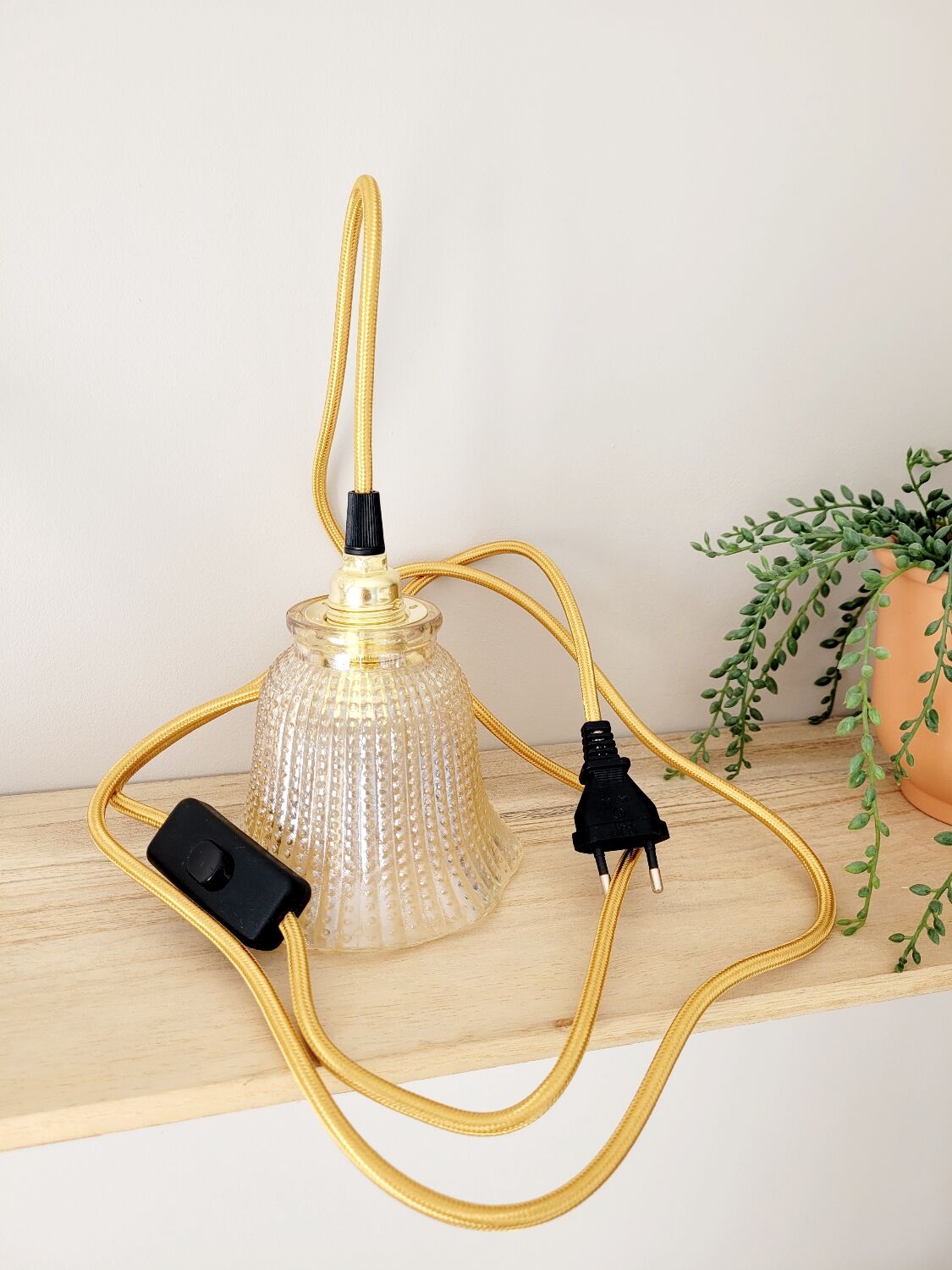 Pair of vintage portable lamps
