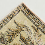 5x9  Faded Classic Turkish Vintage Tapis Rug, 272x172Cm