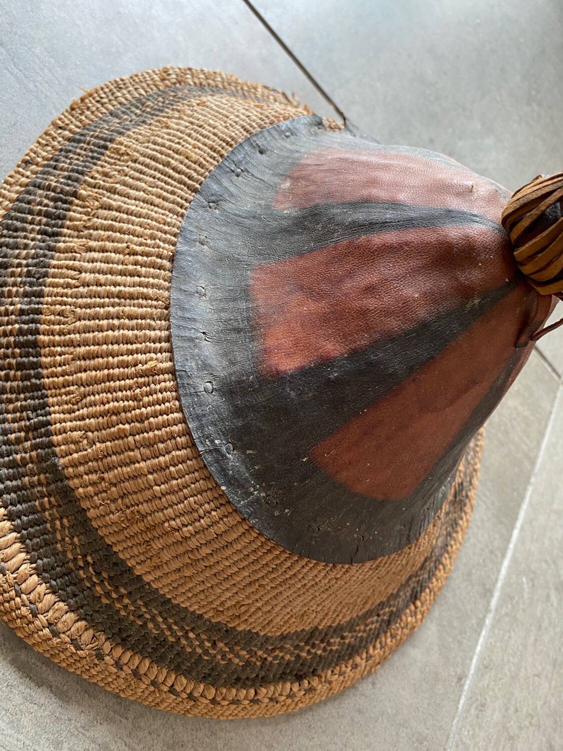 Lot of 5 baskets for wall decoration.