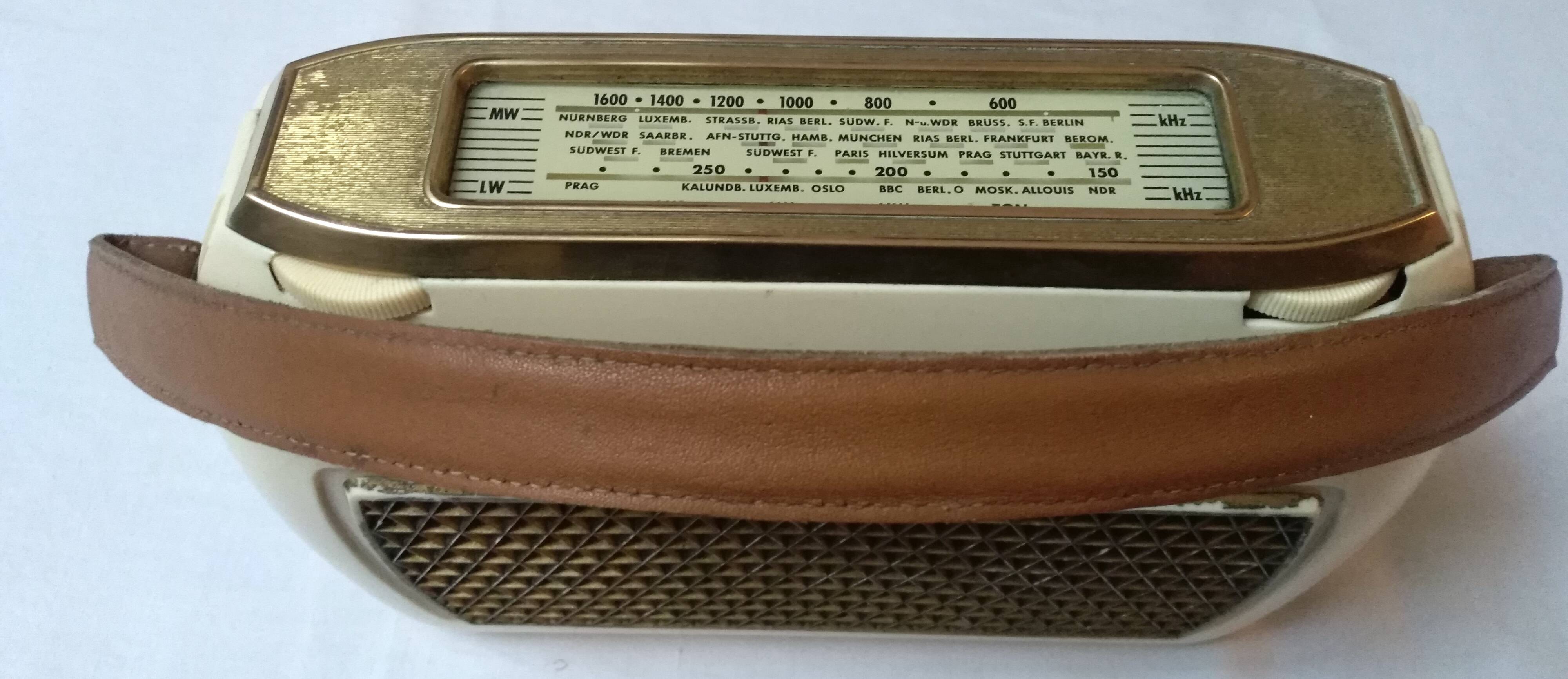 Portable radio schaub lorenz 1959