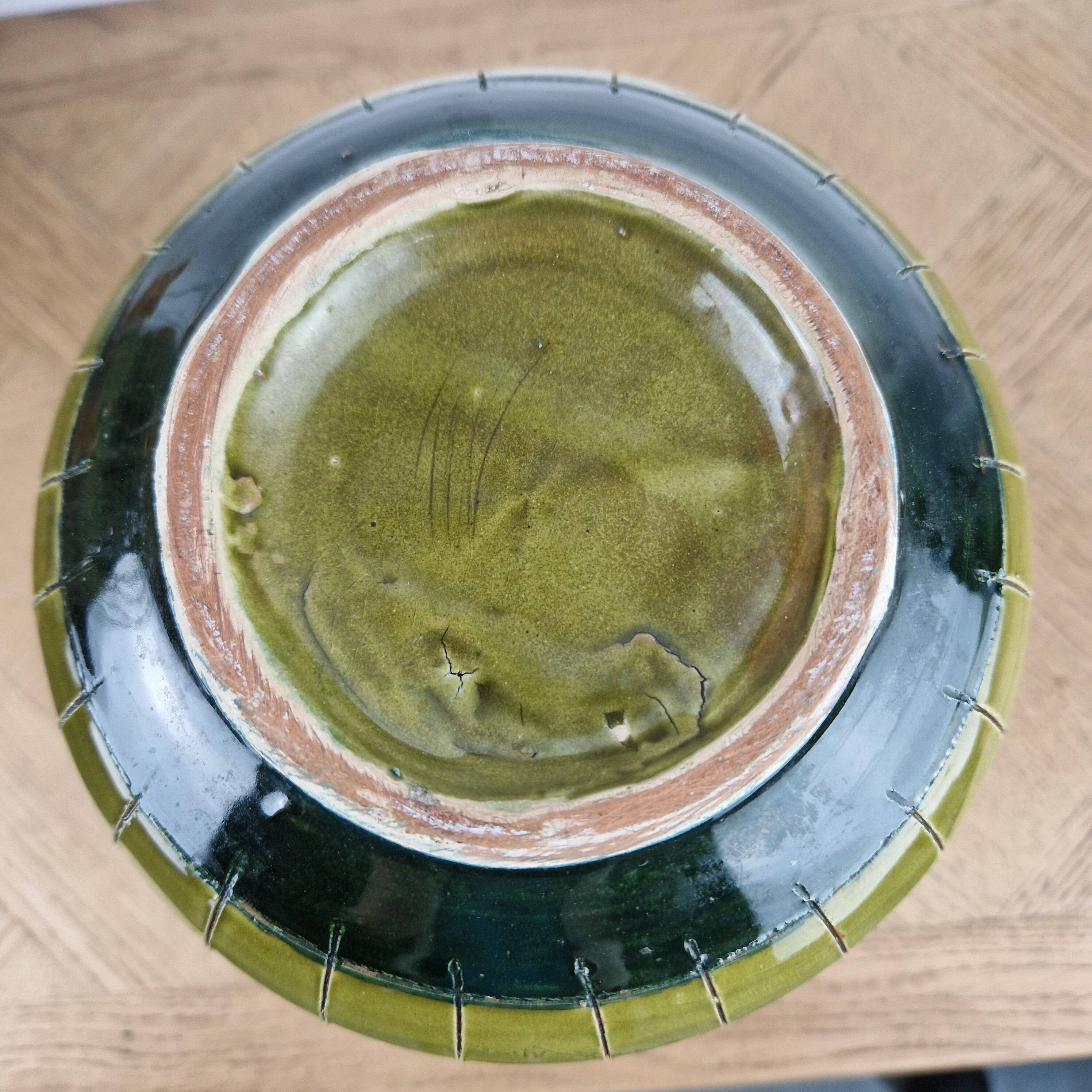 Large Sgraffito vase, structured ceramic from the 1950s.