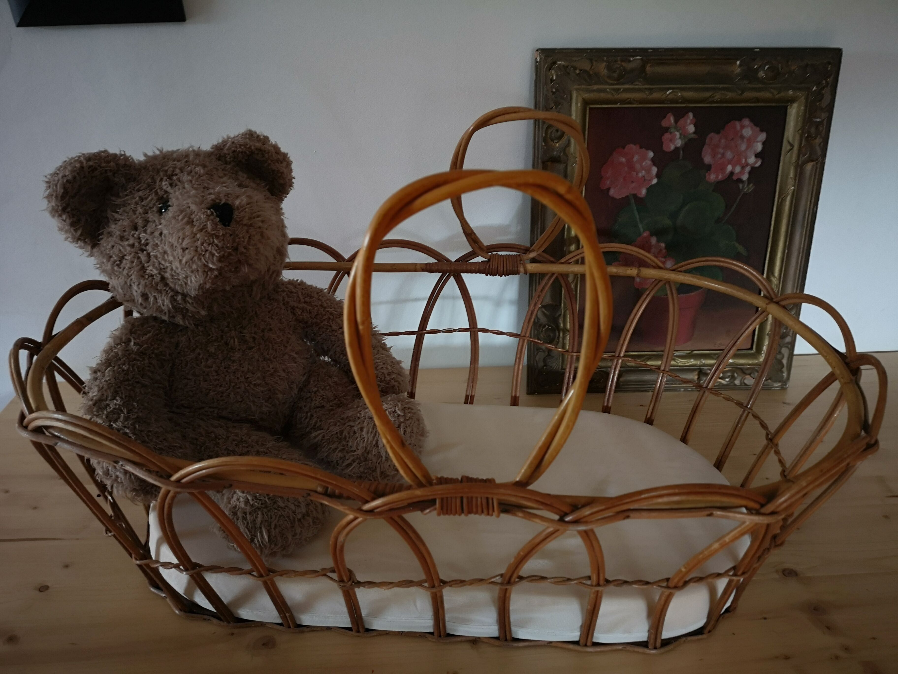 Couffin en osier vintage