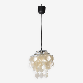 Mother-of-pearl tassels suspension