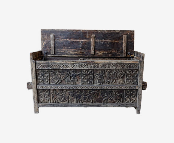 Ancien coffre de l'Himachal