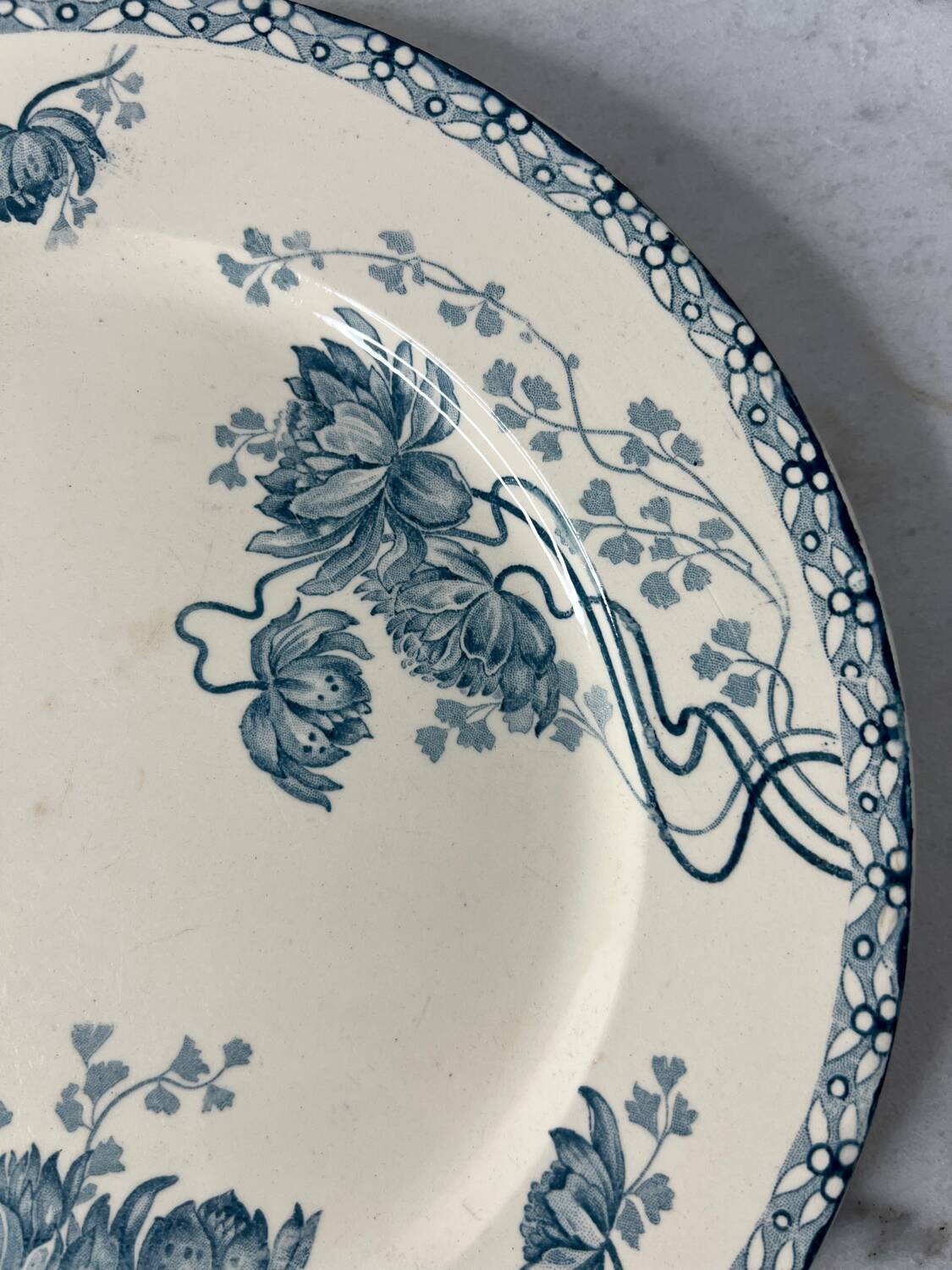 Royat Sarreguemines Terre de Fer flat plate