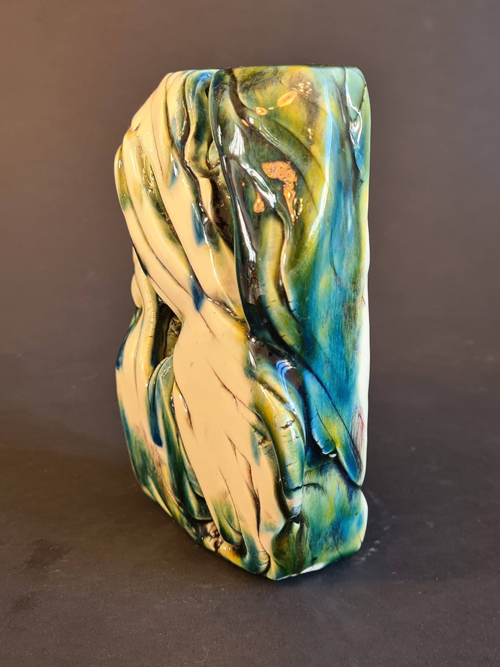 “Organic Flow” art ceramics