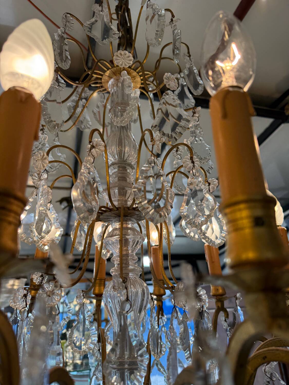 Baccarat 12-light chandelier