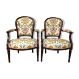 Pair of convertibles of transition Louis XVI style chairs