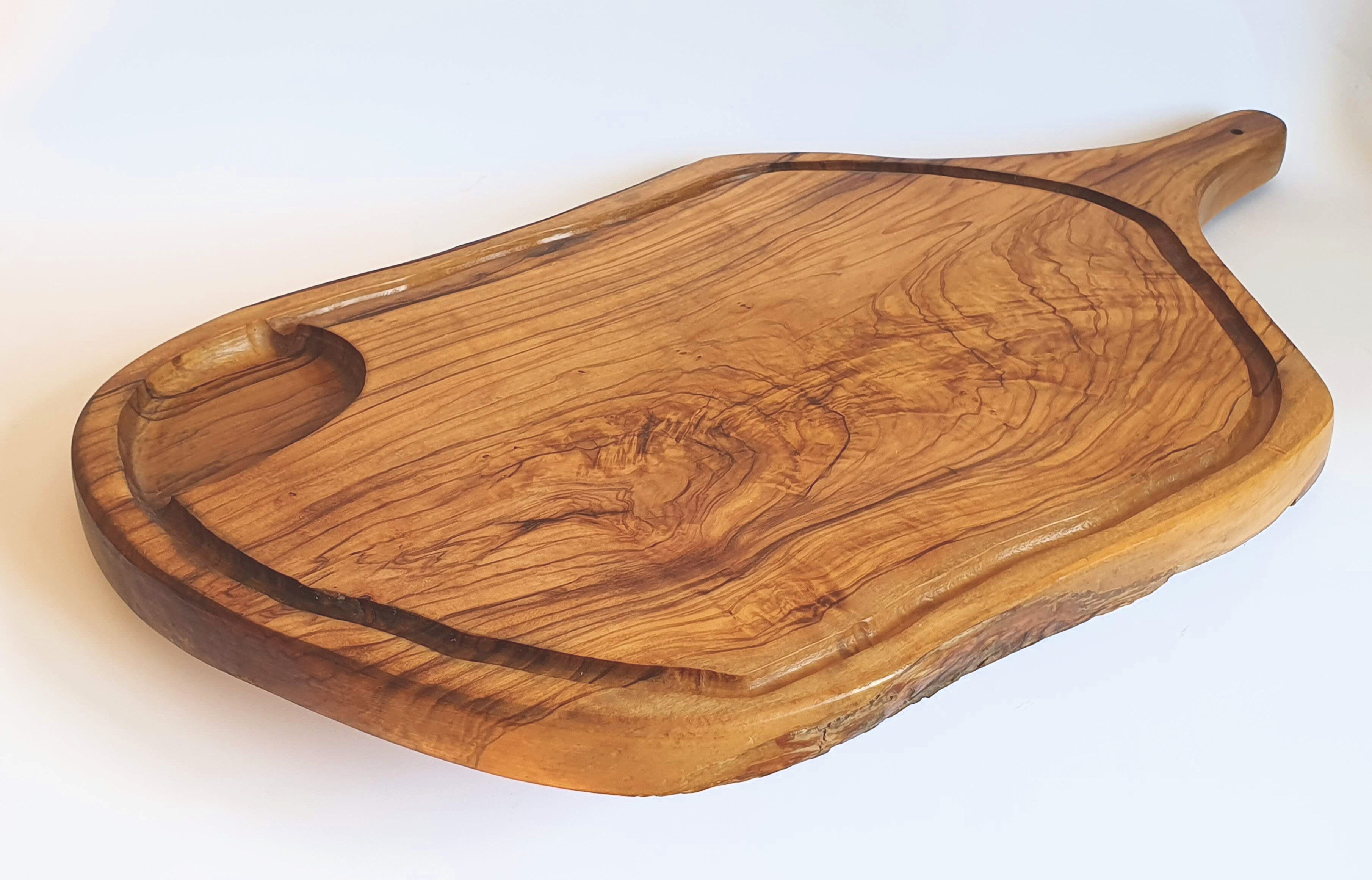 Olive wood cutting board