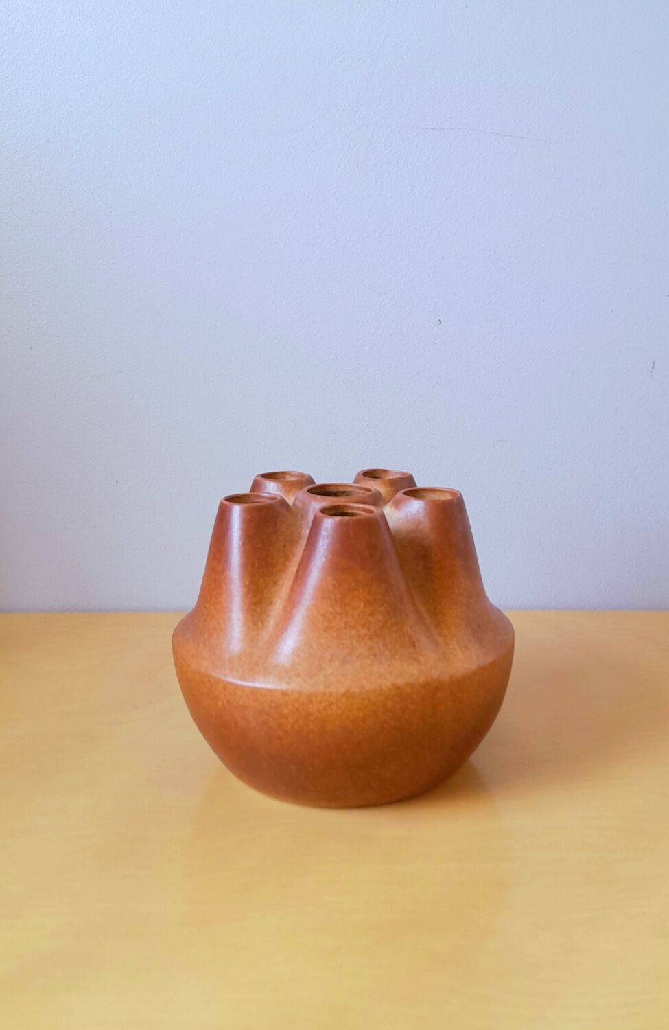 60s sandstone flower pick