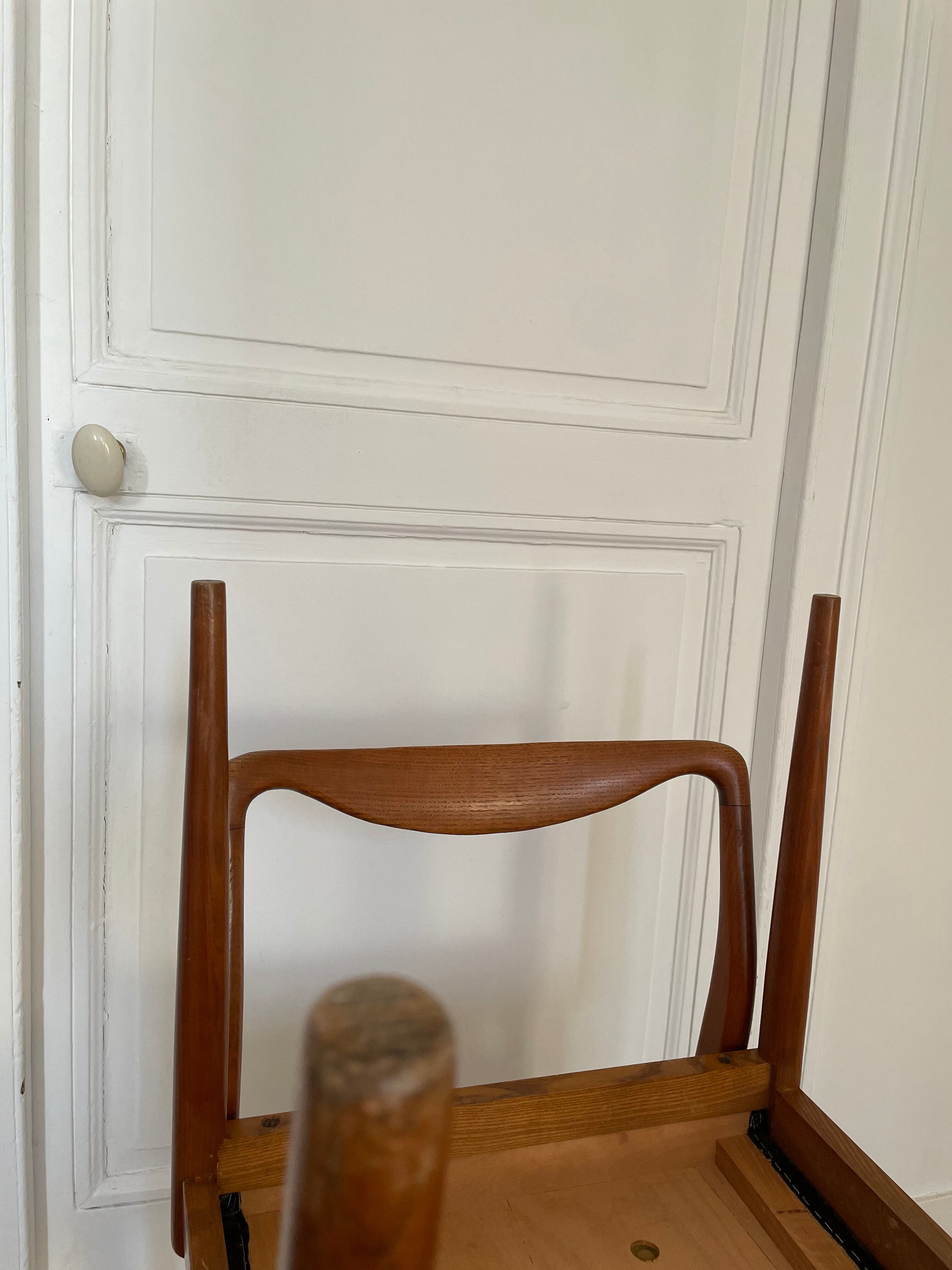 Pair of Scandinavian chairs in teak and skaï, 1965