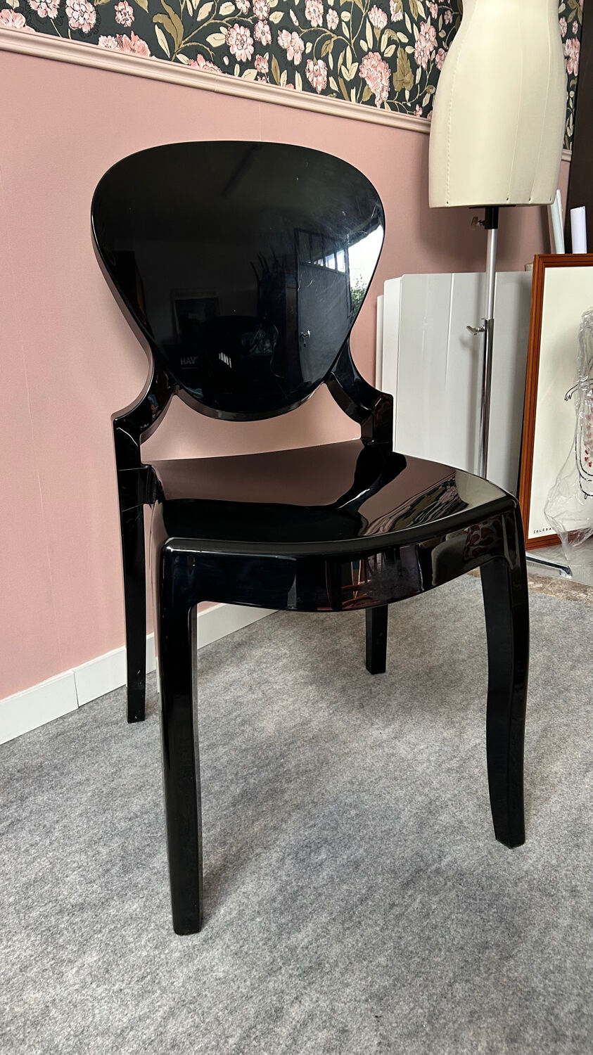 4 Queen chairs 650 Pedrali