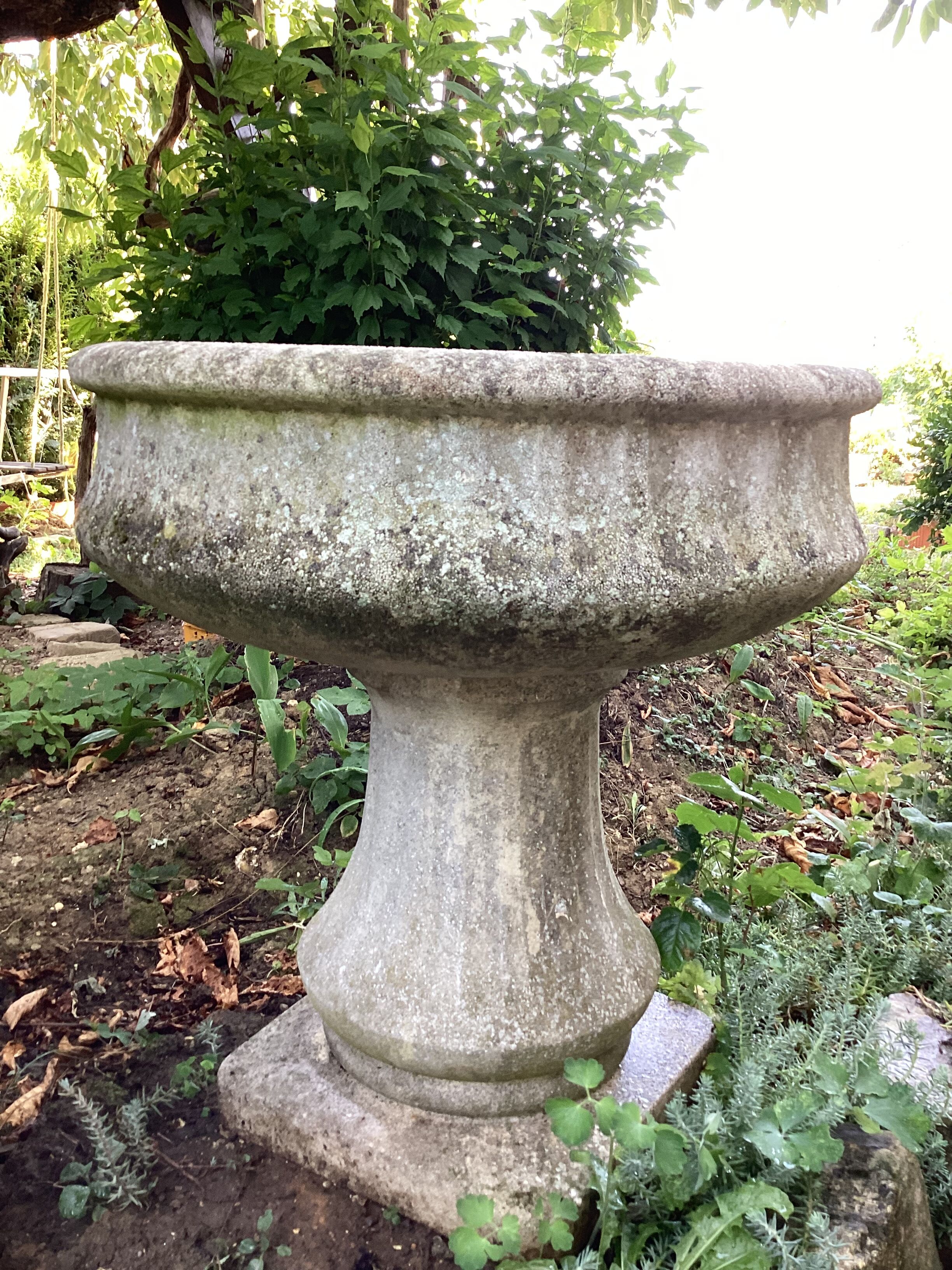 Vasque, années 1950 Grandon Fres en ciment