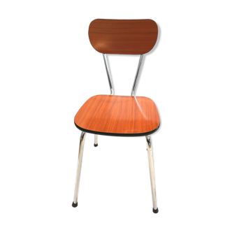 Chaise en formica marron