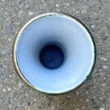 Vase de Knights of Tintagel en céramique grès bleu 1960 -70 soliflore