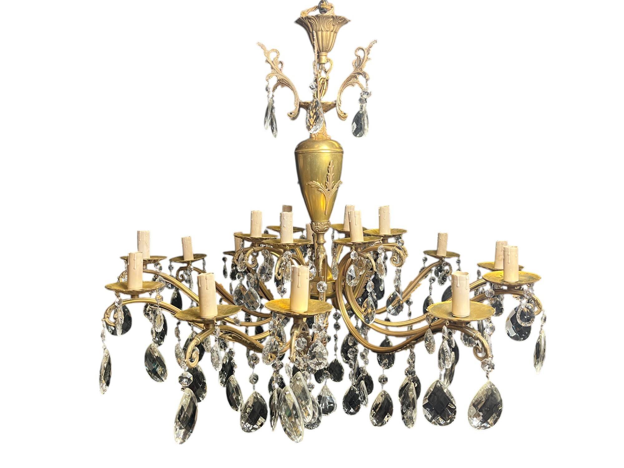 Napoleon III chandelier bronze brass crystal 18 lights late 19th century