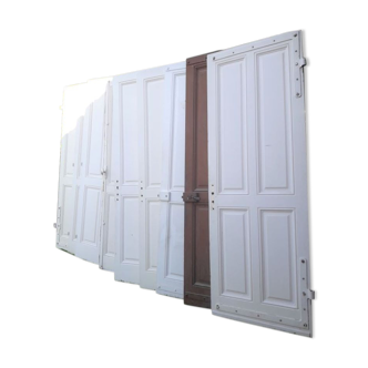 Suite of 9 ancient Haussmann doors