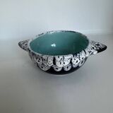Bowl with ears