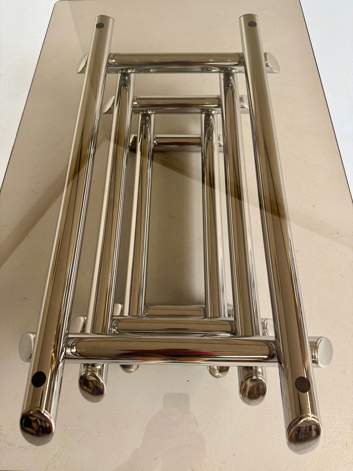 Space coffee table from the 70s, tubular metal and glass, Italian design