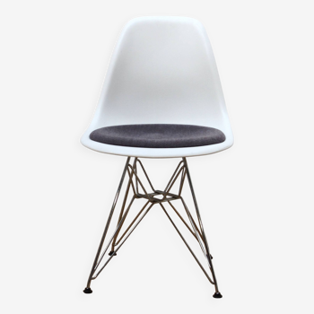 DSX chair, Charles & Ray Eames, Vitra