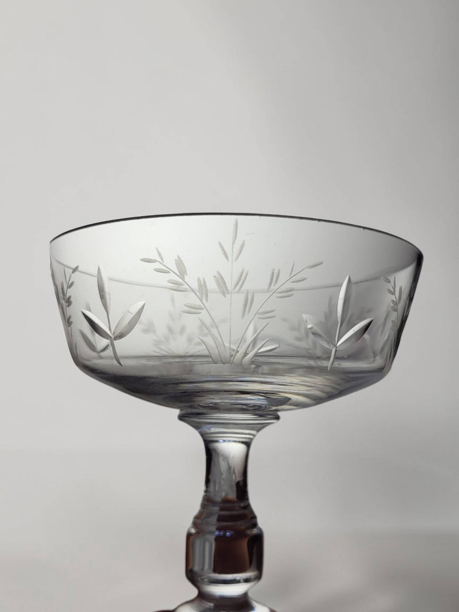 6 coupes à champagne en cristal